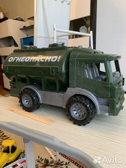 Машинка бензовоз Огнеопасно