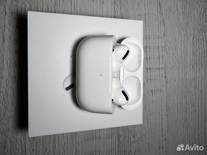 Apple airpods pro