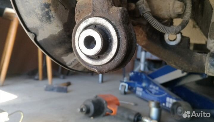 Замена сайлентблоков MB GL-Класс I 2006-09