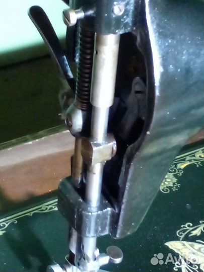 Швейная машина бу