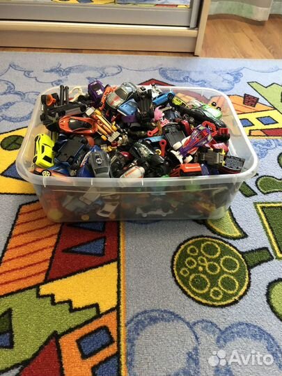 Машинки хот вилс Hot wheels