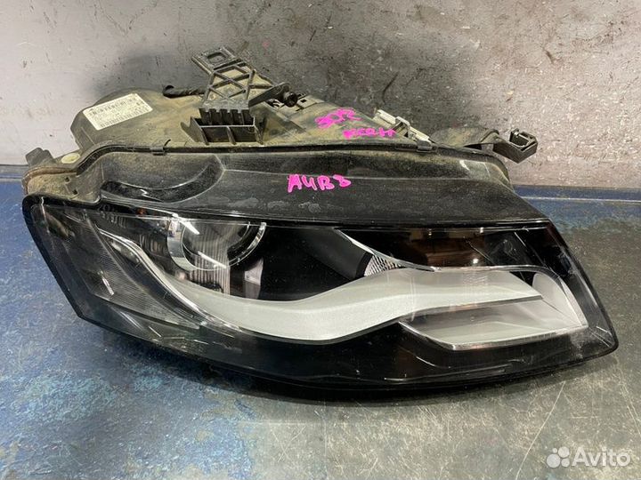 Фара ксенон правая Audi A4 B8 Дорест