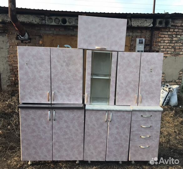 Кухонный гарнитур