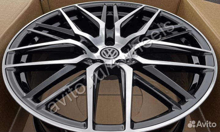 Кованые диски Volkswagen Tiguan Passat R18 наличие