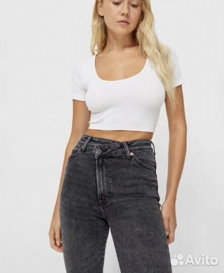 Джинсы женские