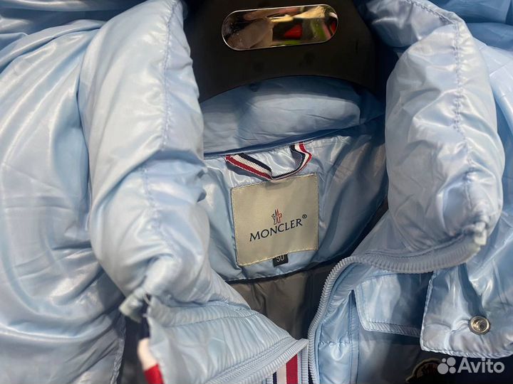 Пуховик moncler montbeliard