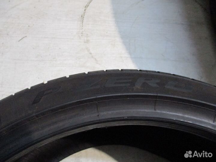 Pirelli P Zero 275/35 R20