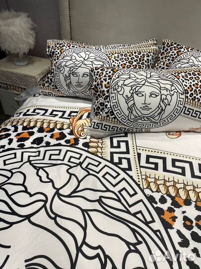 Белье постельное от Versace