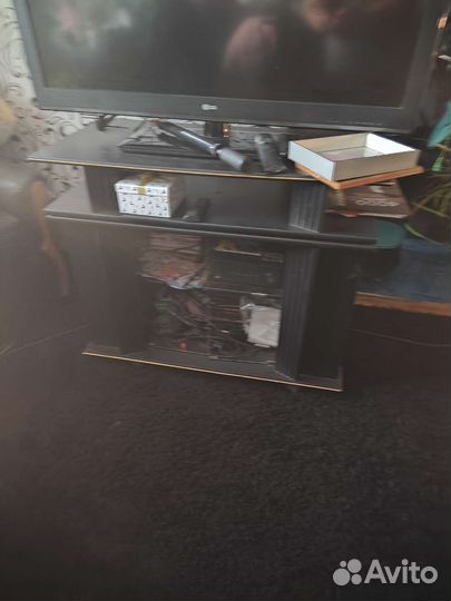 Тумба под телевизор