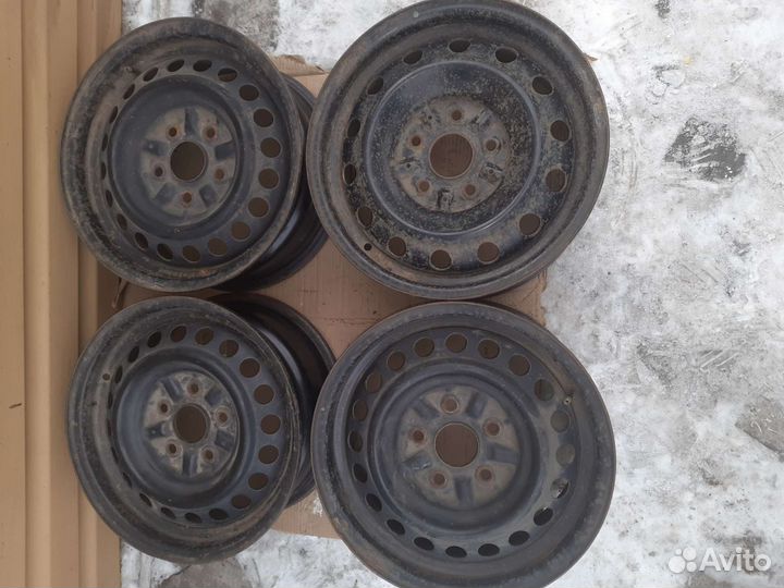 Продам диски r15