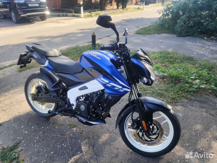 Bajaj Pulsar NS 200