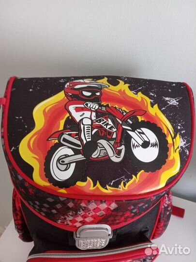 Школьный рюкзак hama