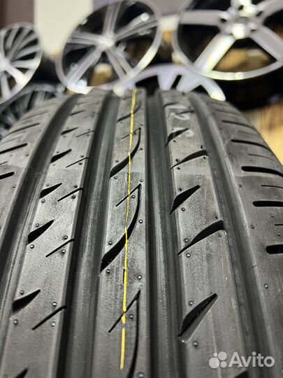 Roadstone Eurovis Sport 04 205/55 R17 95Y