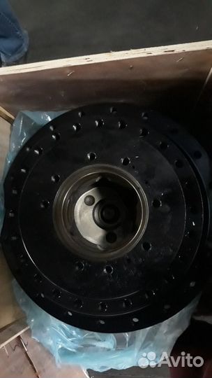 Редуктор хода Caterpillar 330D