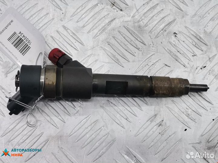 Форсунка Renault Scenic 2 рест. 2010 8200389369