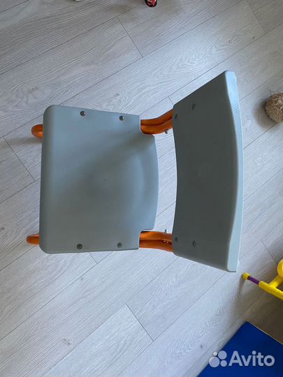 Детский стул с партой