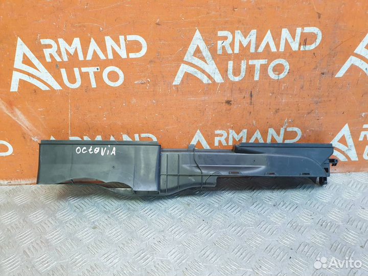 Воздуховод радиатора верхний Volkswagen Jetta 7