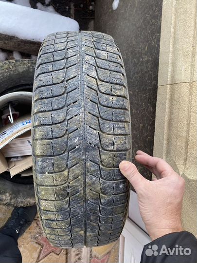 Michelin 4x4 Synchrone 4.25/4.5 R15