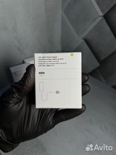 Зарядка для iPhone Apple 20w