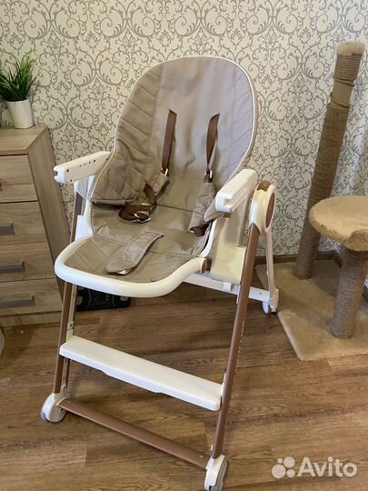 Стульчик для кормления happy baby