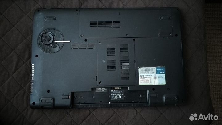 Ноутбук asus X77JV