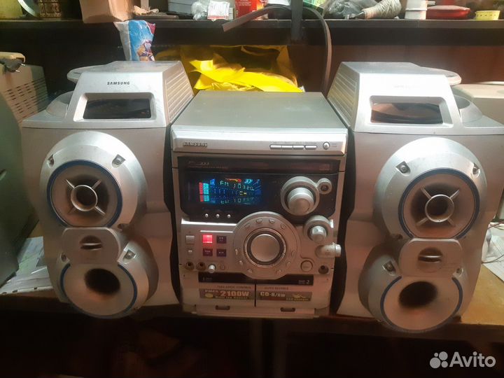Музыкальный центр Samsung