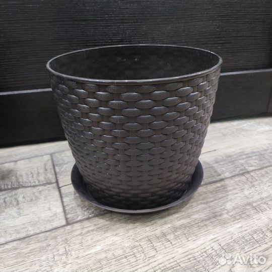 Горшок для цветов