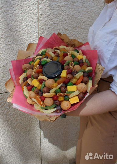 Букет из сухофруктов