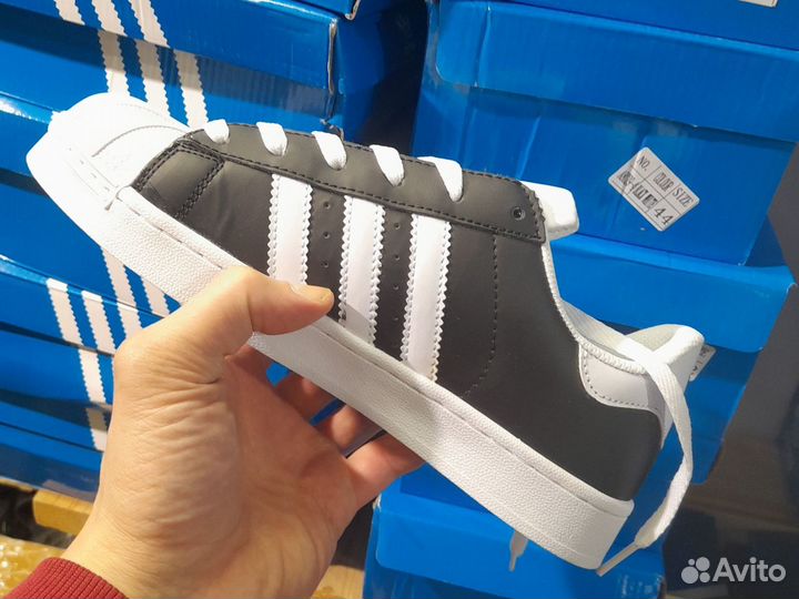 Кроссовки Adidas superstar