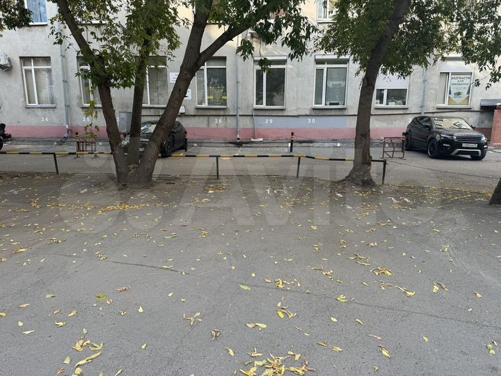 Машиноместо, 10 м²