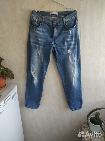 Джинсы