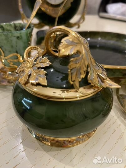 Кофейный сервиз из нефрита Клементина