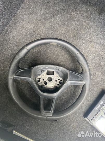 Руль skoda rapid