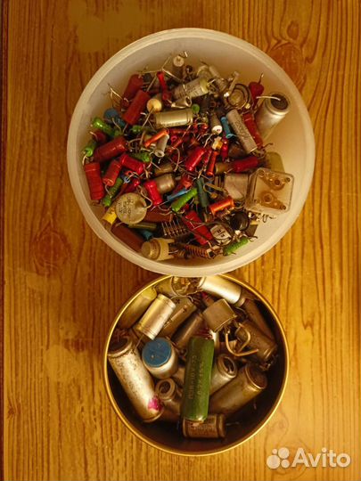 Радиодетали СССР, платы, конденсаторы