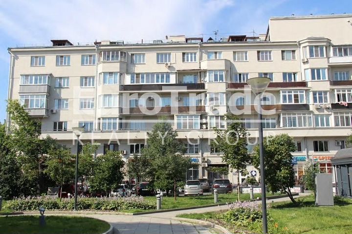 Продам торговое помещение, 532 м²