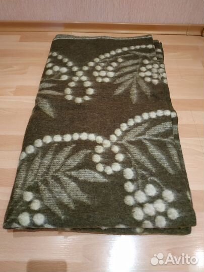 Одеяло шерстяное