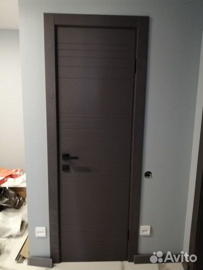 Установка межкомнатных дверей