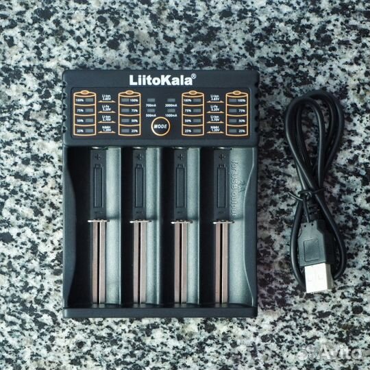 Зарядка для аккумуляторов 18650 LiitoKala Lii-100