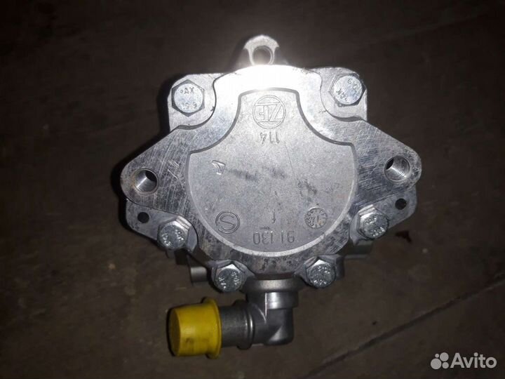 Насос гур новый