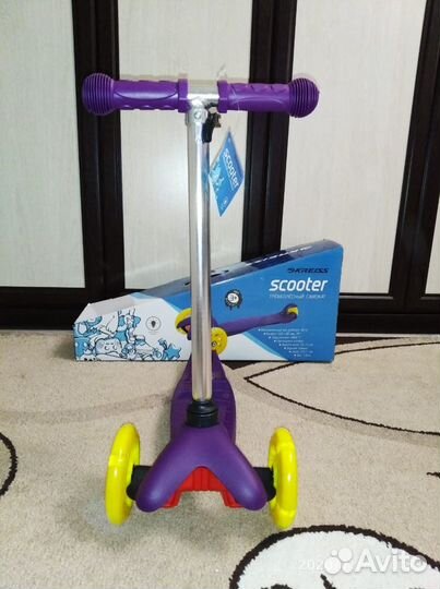 Новый детский самокат Kreiss Scooter