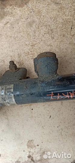 Амортизатор передний левый Opel Astra J GTC