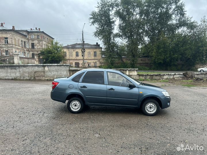 LADA Granta 1.6 МТ, 2014, 105 000 км