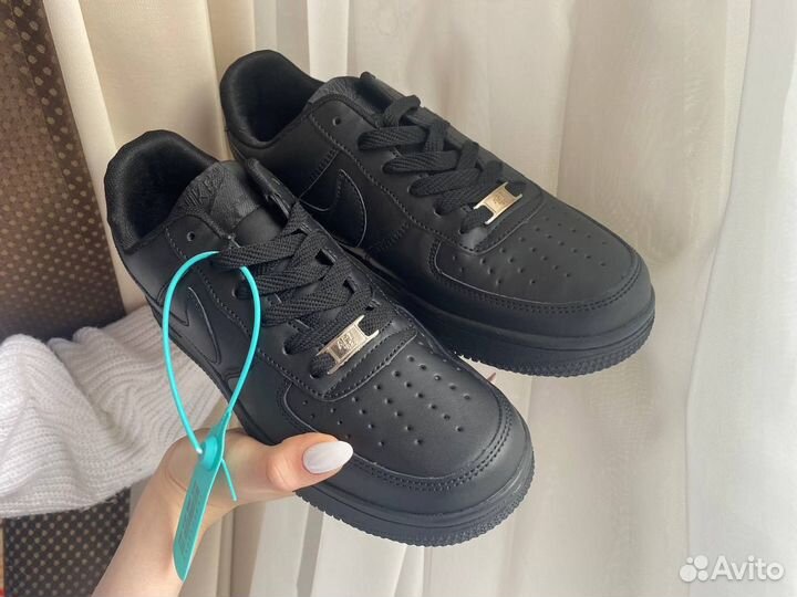 Кроссовки Nike air Force 1