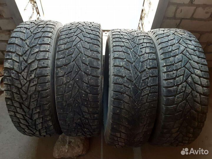 Dunlop Grandtrek Ice 02 225/65 R17