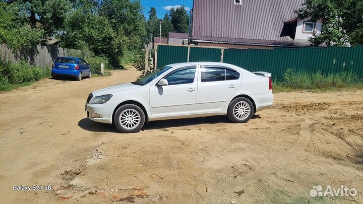 Skoda Octavia 1.6 AT, 2013, 228 000 км