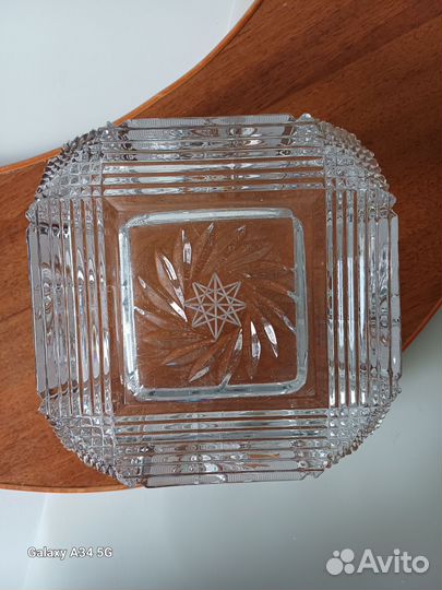 Вазы -салатники - ладьи хрустальные