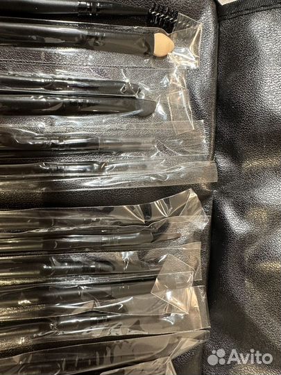 Кисти для макияжа