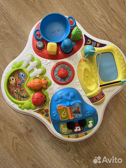 Развивающий столик chicco