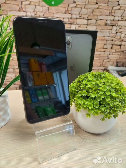 iPhone 11 Pro Max, 64 ГБ