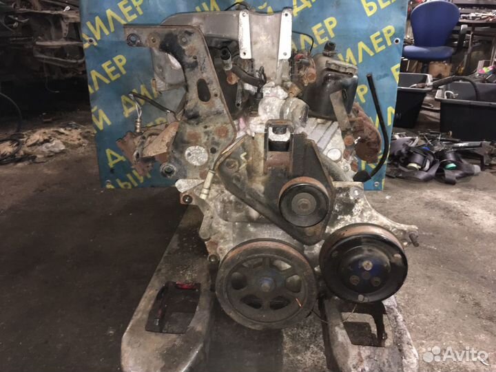 Двигатель Dodge Caravan 3,3